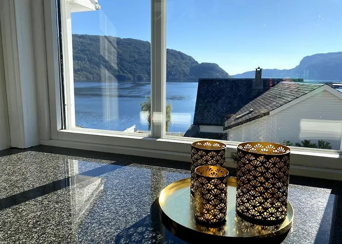 The View Semesterbostad