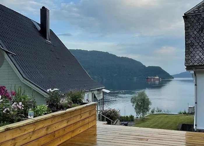 The View Semesterbostad Sauda